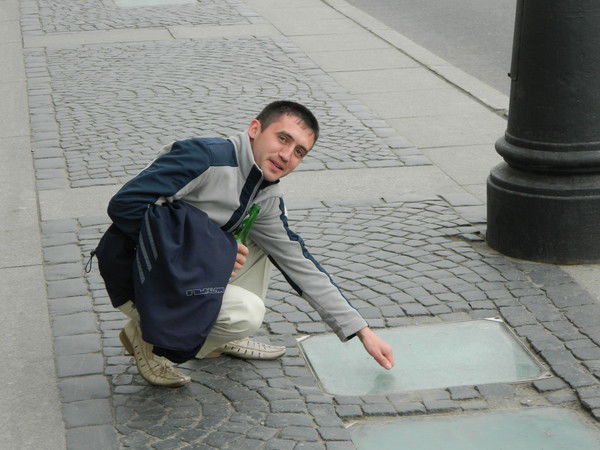 Александр Кобзев