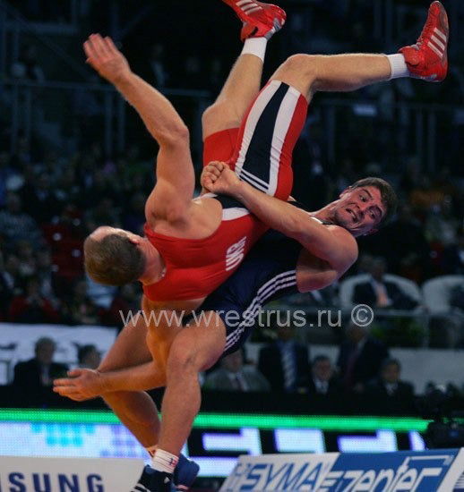 Тихо Сиди Борец В Сети