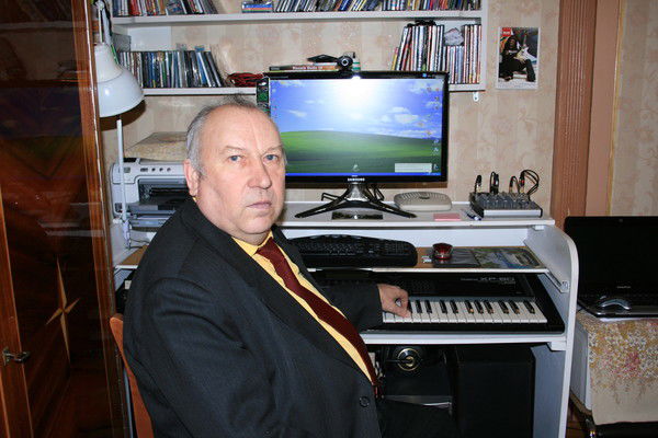 Владимир Николаев