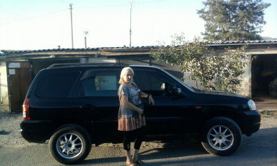 Оленька Логунова