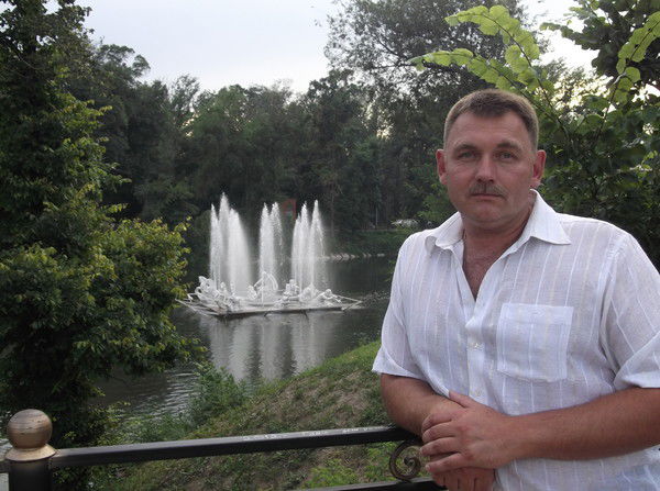 Виктор Горелышев