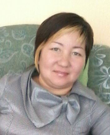 Асия Аманжолова