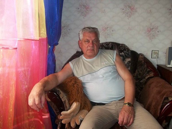 Александр Иванов