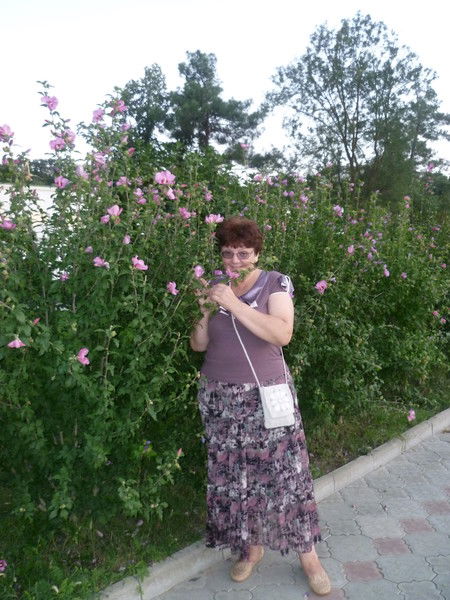 Валюшка ******