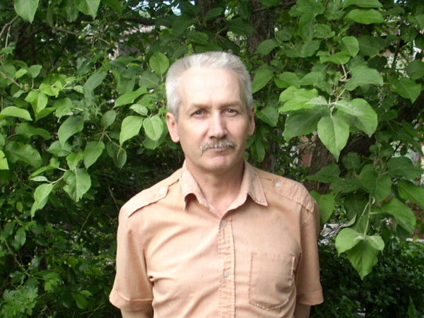 Александр Ефимов