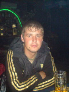 Максим Серяков