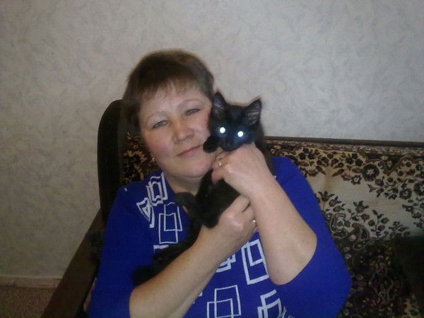 Аниса Сарварова