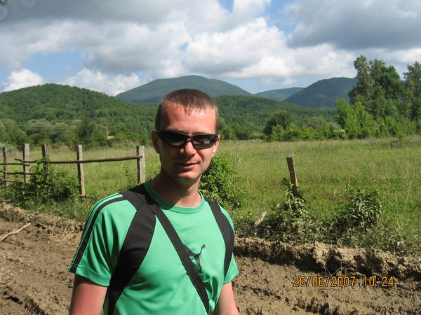 Владимир Белов