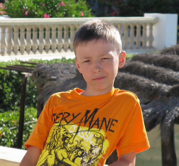 Амир Хамитов