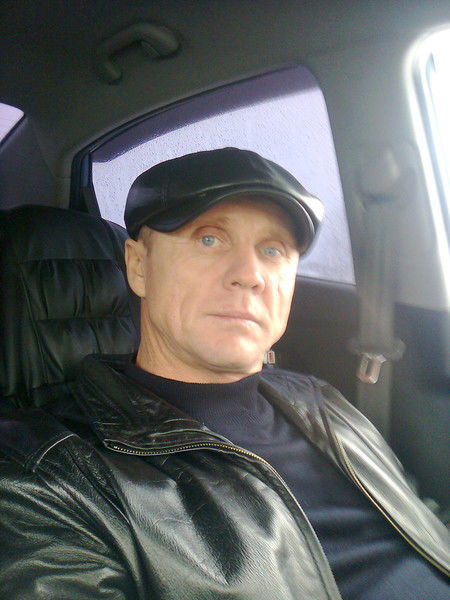 Женя Калчанов