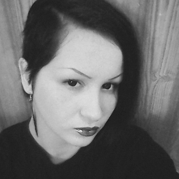 Дарина Толстых