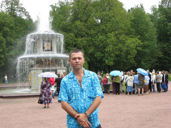 Алексей Иванов