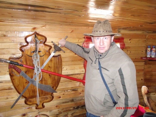 Андрей Бабак