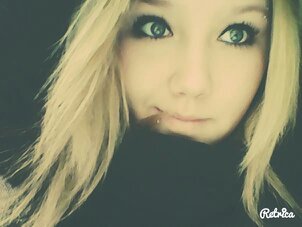 Лена Скапишева