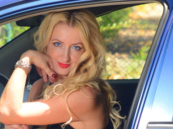 Марина Гребенюк-Азарова