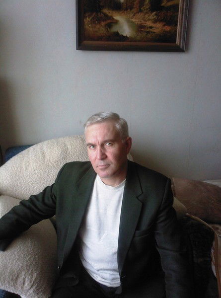 Юрий Николаев