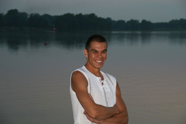 Макс Ефимов