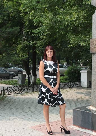 Елена Елена