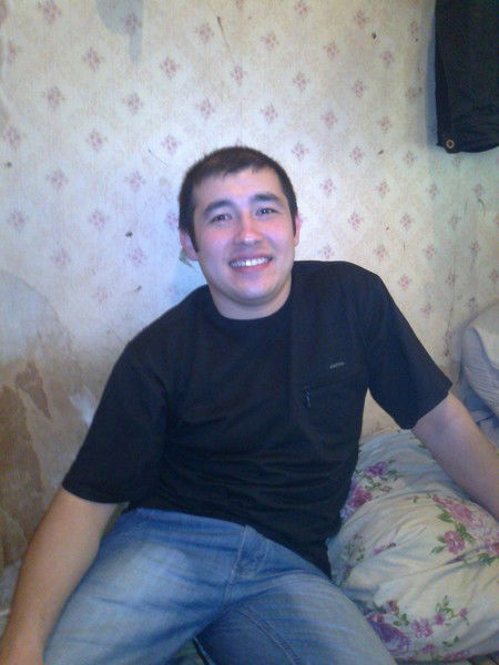 Илхом Ахунов