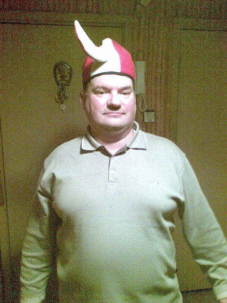 Михаил Попов