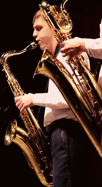 Владимир Михно