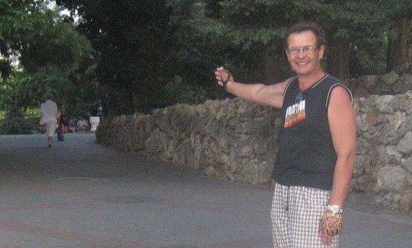 Александр Иванов