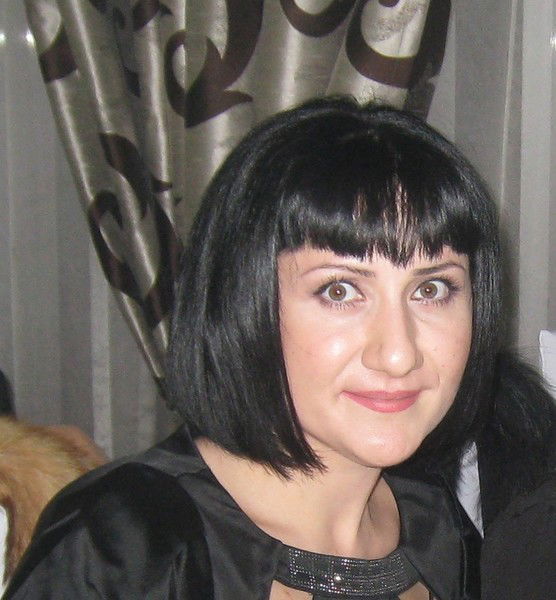 Анна Николаева