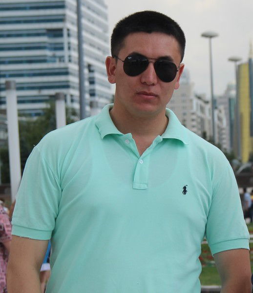 Есим Туребеков