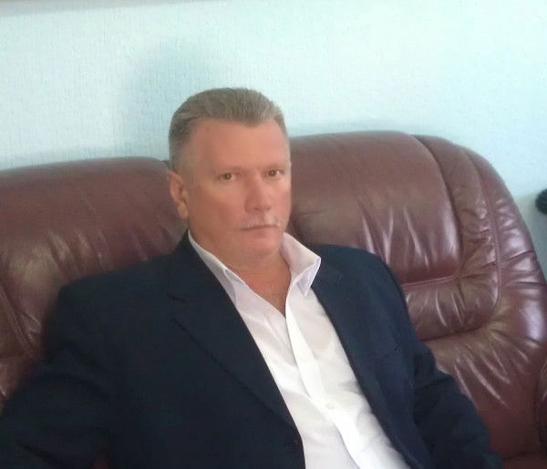 Николай Дуванов