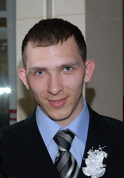 Андрей Бобровский