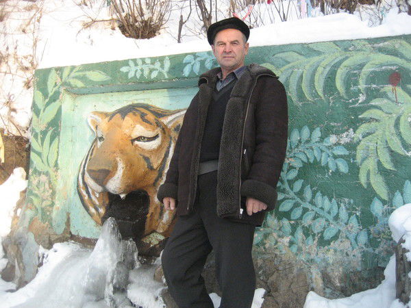 Виктор Максимов