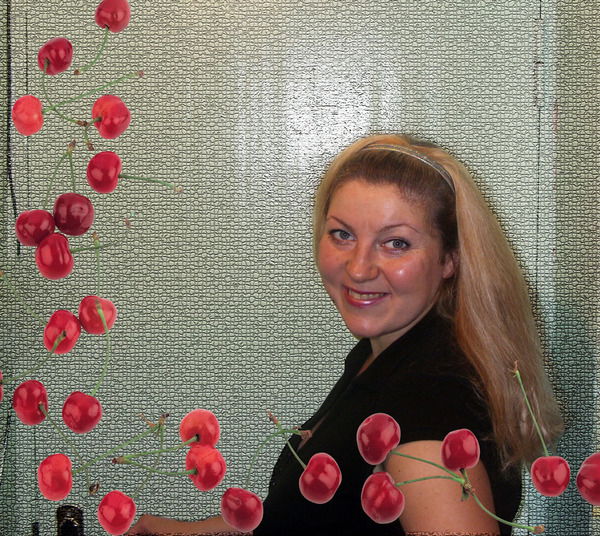 Оля Семенова