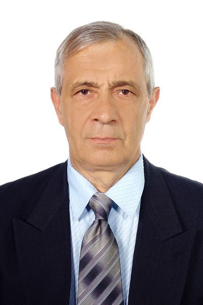 Виктор Иванов