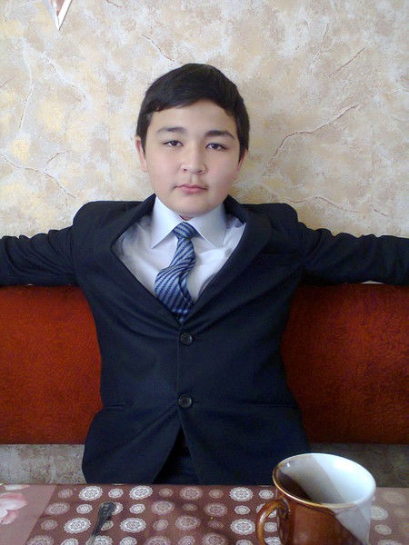 Алихан Турлубеков