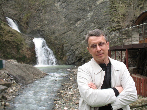 Николай Гладков