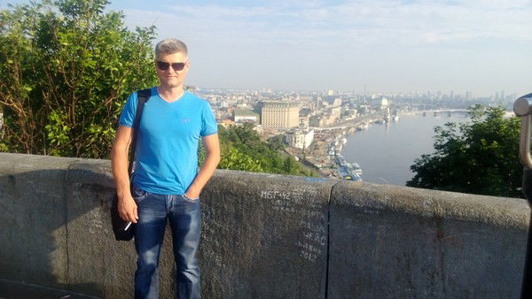 Владислав Ткаченко