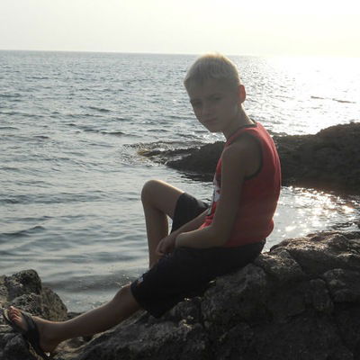 Владислав Первиненко