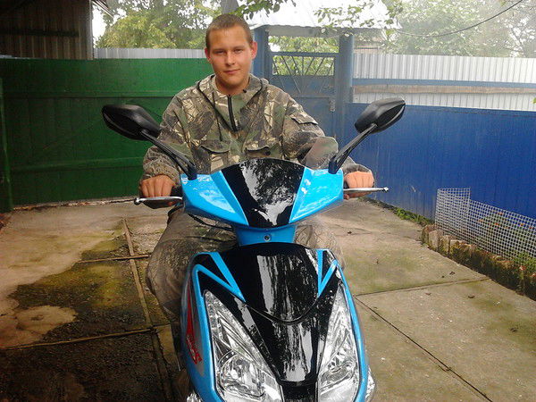 Вова Желудков