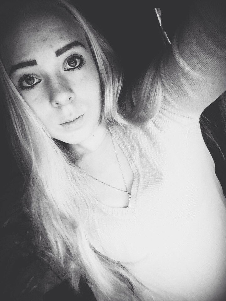 Олеся Любимова