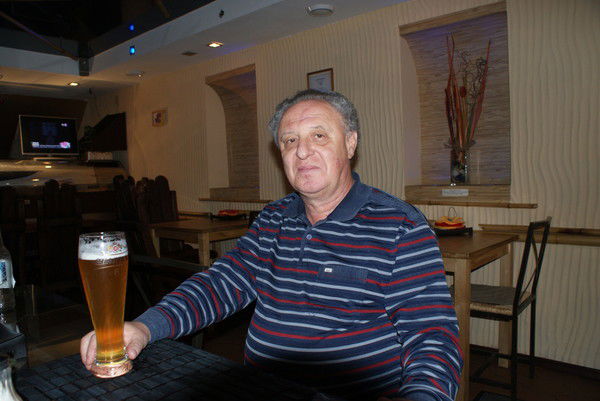 Григорий Россинский