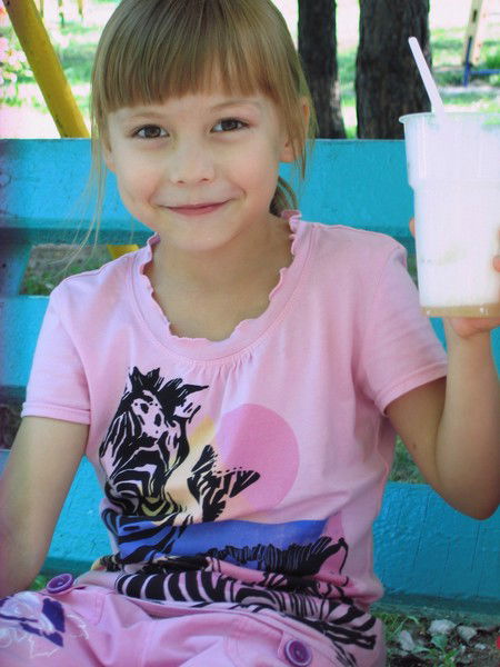 Анна Толокнова