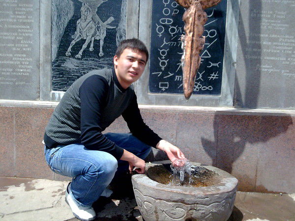 Саян Алжанбаев