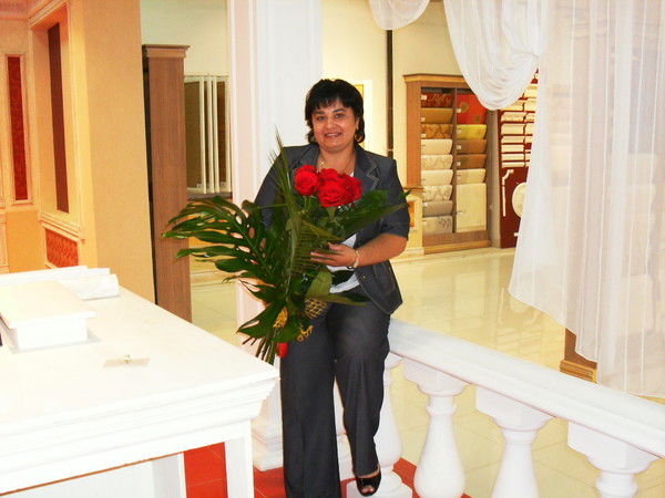 Елена Николаева