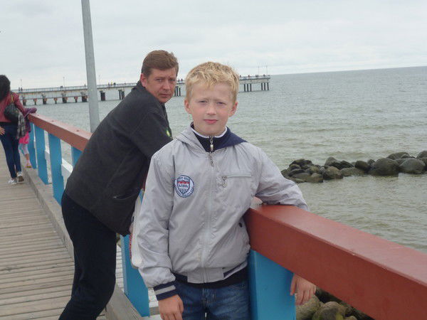 Толик Сницарёв