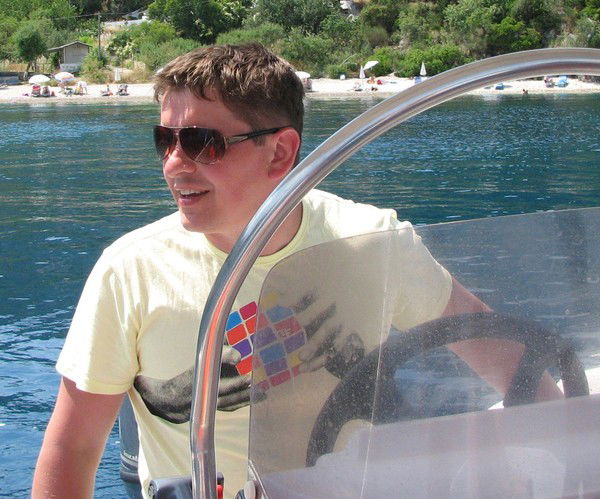 Павел Гужов