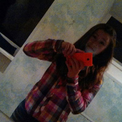 Настя Авезова