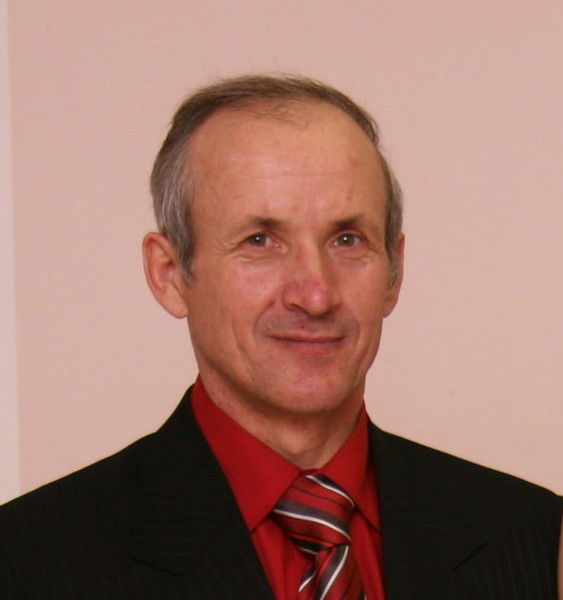 Александр Лушков