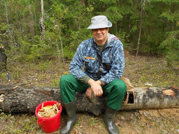 Андрей Аскарходжаев