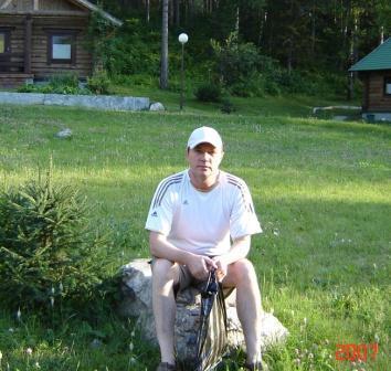 Олег Таиров