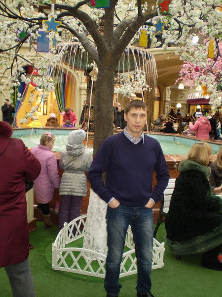 Виктор Истомин